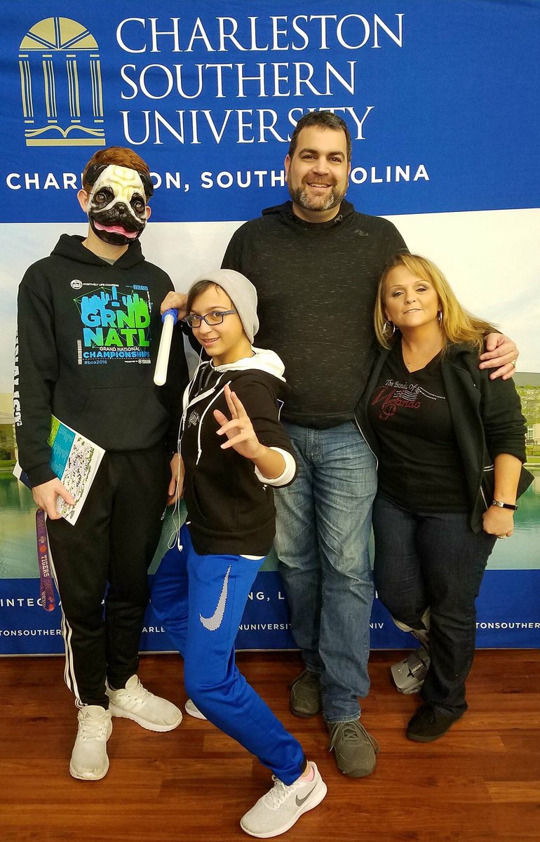joey31700's tweet photo. Having fun at CSU!!! #csufirstlook https://t.co/ZMFotu0FmD