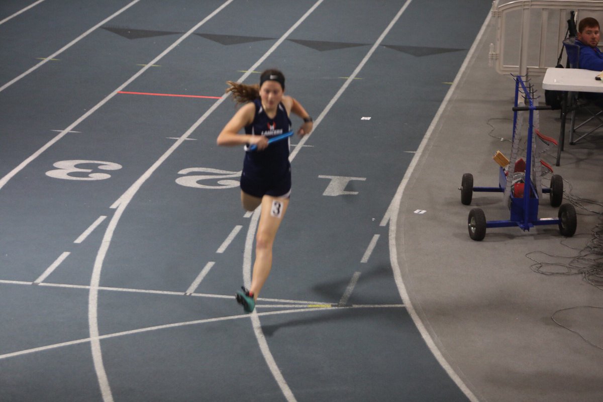 MileSplitDMV's tweet photo. Manchester Girls take the Seeded 4x2! #FUMAInvite roughly in 1:50 https://t.co/k0MxnY5f4E