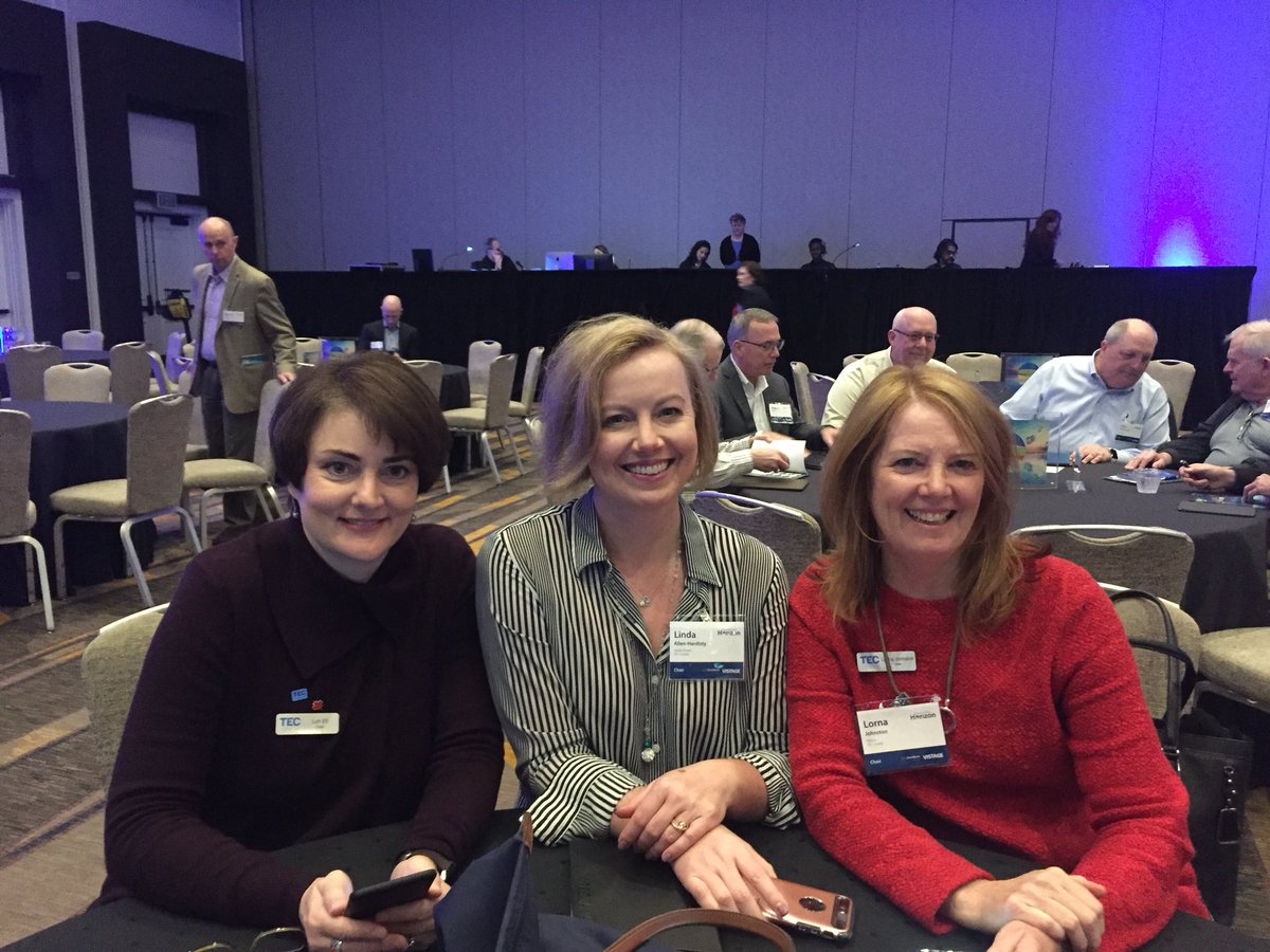 TECCanada's tweet photo. Our TEC Chairs and staff are ready for day 2 of #ChairWorld2018 in San Diego! #ExecutiveCoaching #LeadershipDevelopment https://t.co/yA9NackQPn