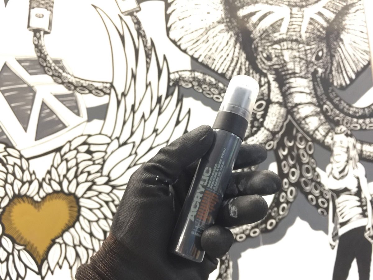 LVNG_heart's tweet photo. Working with @montanacans acrylic markers to bring our art installation to life for @Aston_Mics this weekend @NAMM @NAMMShow #NAMM2018 #art https://t.co/uesuPK9r1K