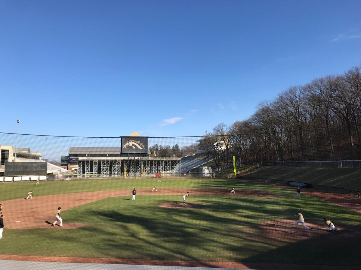 WMUBaseball's tweet photo. YES it's January 27th and YES we took BP and scrimmaged down at Hyames Field today! #CBE #NFB https://t.co/WnELHJRgMd