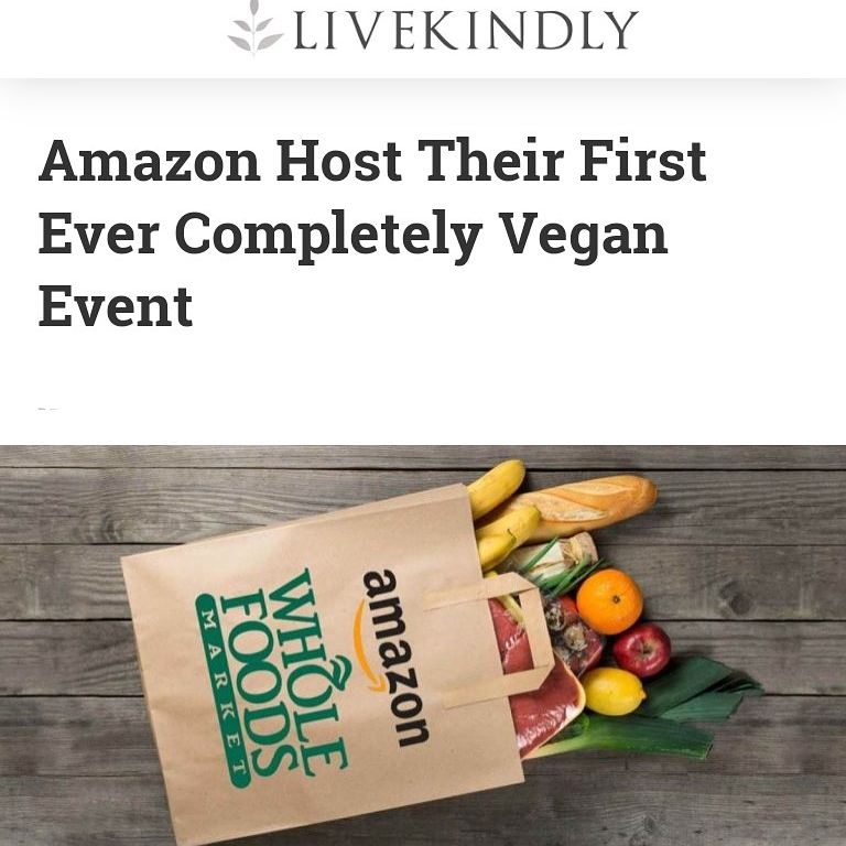 BevVeg's tweet photo. The event was hosted by The Social Bee Shoreditch in honor of #Veganuary and to promote the launch of their very exciting new book.
.
.
@Vegan_Newz @theveganedit @veganz @vegan @TheVeganSociety
#vegan #veganbeer #veganism #veganwine #veganbeerfest #vegansafe #veganslikewinetoo https://t.co/xLwfRBTXfd