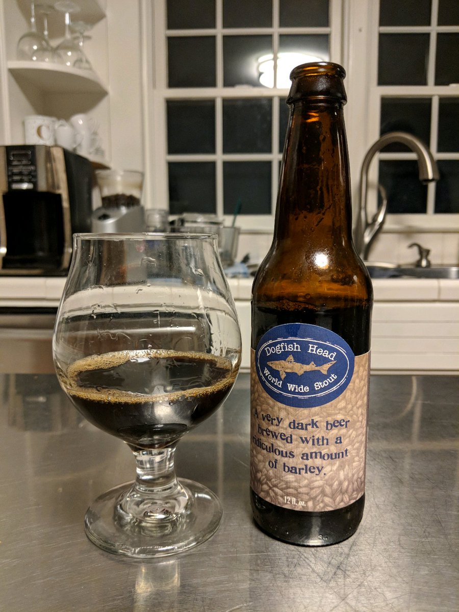 BeerApprentice's tweet image. 2010 @dogfishbeer World Wide Stout.  Beautiful!!!  #beer. #craftbeer. #beerporn