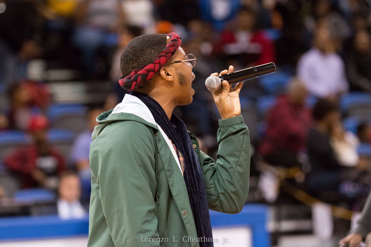 Troubled_Empire's tweet photo. Our @MallyMal214 @BlueBynum & @_DJWake Put On A Special Half Time Show Tonight At VSUβs Televised π Game βΌοΈ Recap Coming Soon π #WSY90 https://t.co/9hcO1BTuUS