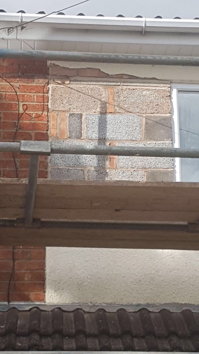 M_hplastering's tweet photo. Saturday morning patchwork https://t.co/EjNs4pVZZx