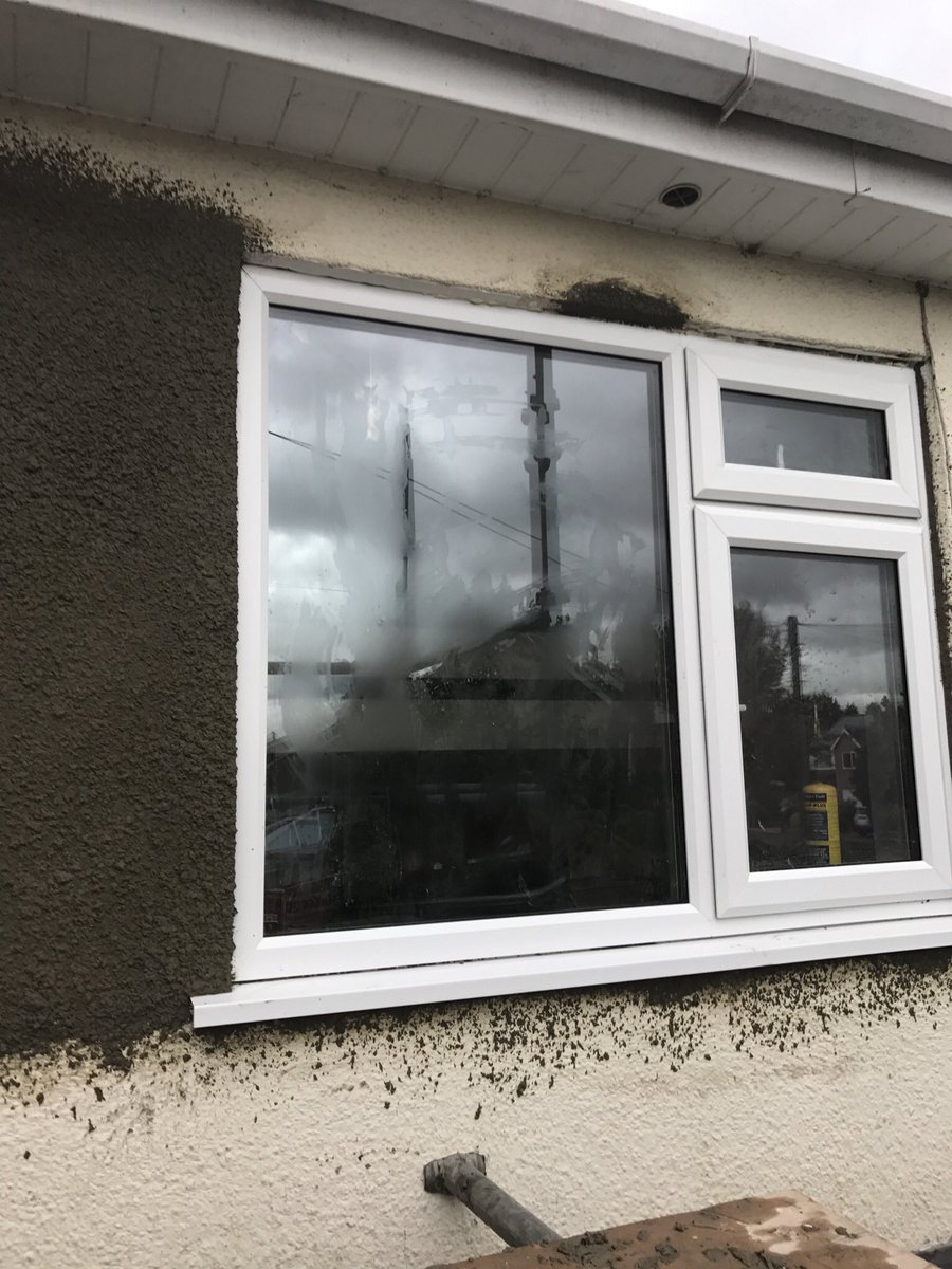 M_hplastering's tweet photo. Saturday morning patchwork https://t.co/EjNs4pVZZx