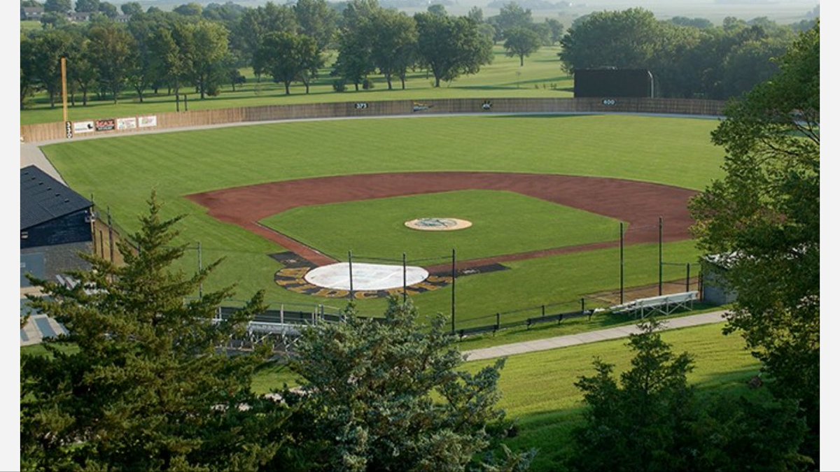 petersen_ryan5's tweet photo. After a great official visit, I am excited to announce my commitment to play baseball at Wayne State College! #GoCats 🐯⚾️ https://t.co/xL8OyuXzVk