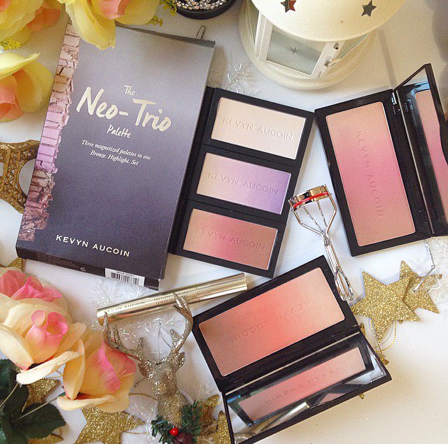 monicahein87's tweet photo. Love @kevyn_aucoin #makeup #neotrio #kevynaucoin @TheBlogger_Hub @BBlogRT @FemaleBloggerRT @USBloggerRT #nycblogger #loveit https://t.co/jlBbM63yVI