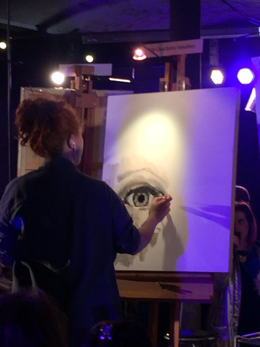 Mapooh's tweet photo. #8charlottesmailes @ArtBattleMCR #manchester #TalbotMill https://t.co/aSs91CEFQc