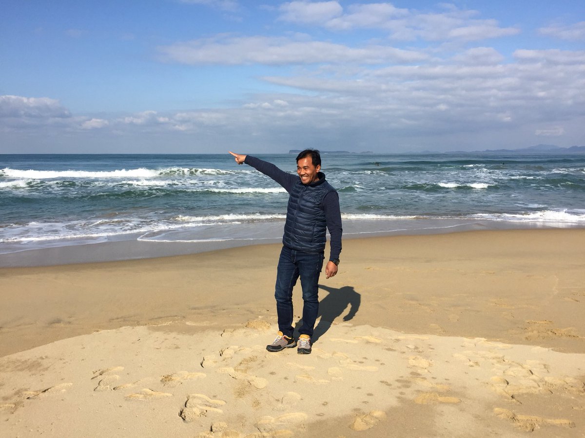 Himalayanptrek's tweet photo. Beautiful sea in Fukuoka https://t.co/MLl2hK8tSp