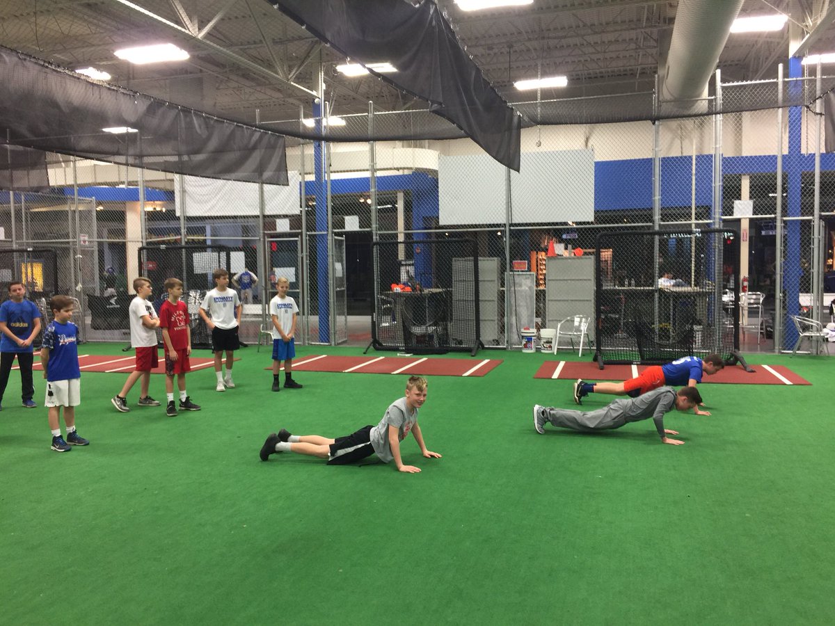 CinciDynasty's tweet photo. The Dynasty program getting an early Saturday AM sweat! Young athletes learning the grind 💪⚾️ #dawnpatrol #RepTheD https://t.co/McVg8bMoPC