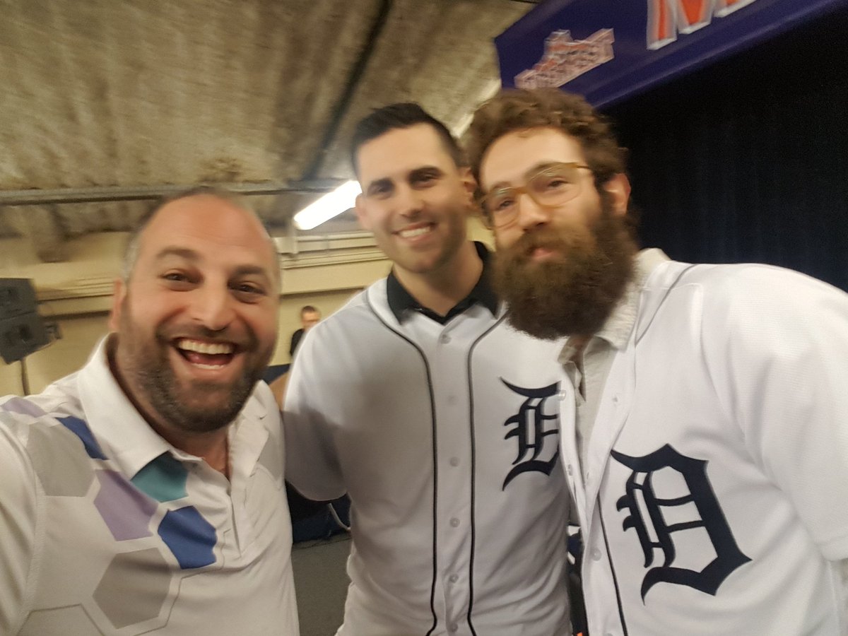 DanLeachDTM's tweet photo. Such great times today at #Tigersfest Detroit has such amazing fans. Meant a lot to get the Mom wiz out there too. She had a blast ♥️♥️ https://t.co/h7l8qXyv7w
