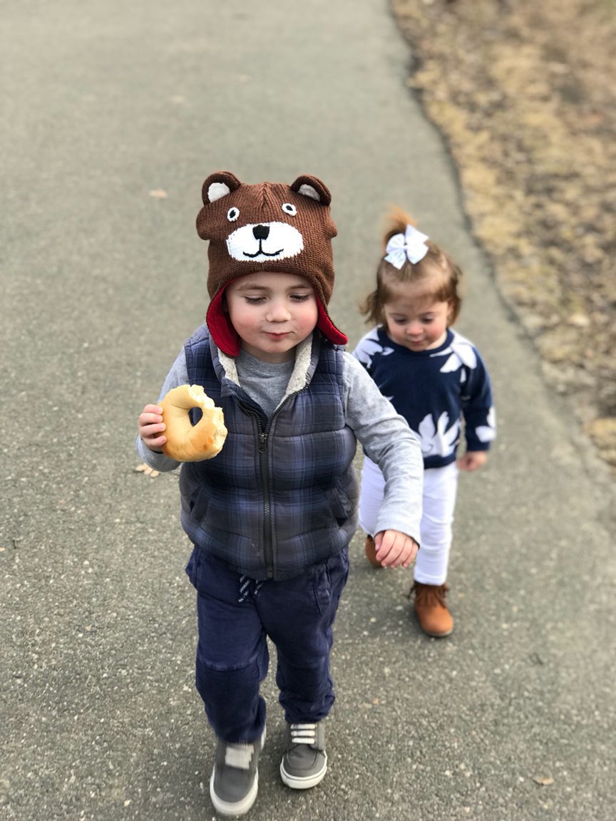 emager6's tweet photo. Up bright and early coaching this morning, had a blast! Came home and went to the park with these crazies! #family #greatSaturday #stopgettingsobig! https://t.co/YTIbSRcIrH
