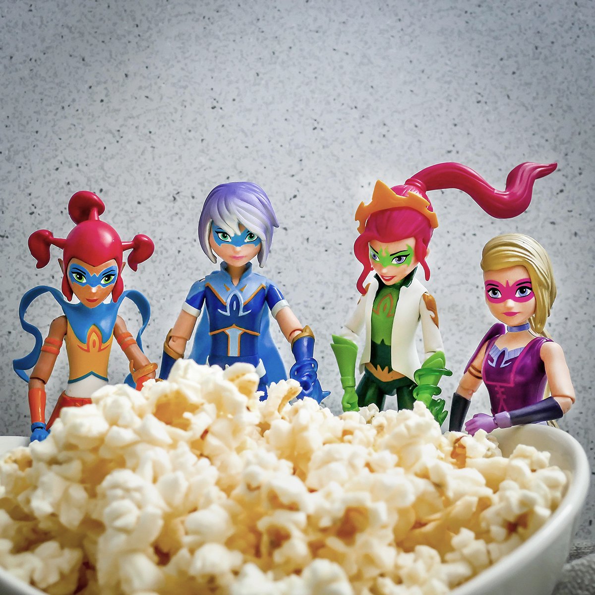 MysticonsTV's tweet photo. These girls are ready to kick back and relax after some realm saving! 🍿 What movie do you think they're watching?📺
Complete your squad: https://t.co/1SyBTlxobc
#weekend #squadgoals https://t.co/GCsusKQ894