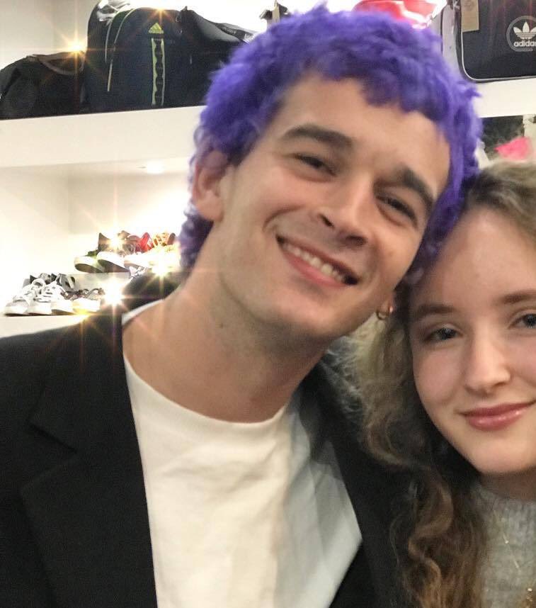 marianmustdie's tweet photo. matty healy pasó de ser cerati a rodrigo tan rápido que no me di cuenta https://t.co/SSI9i78vvP