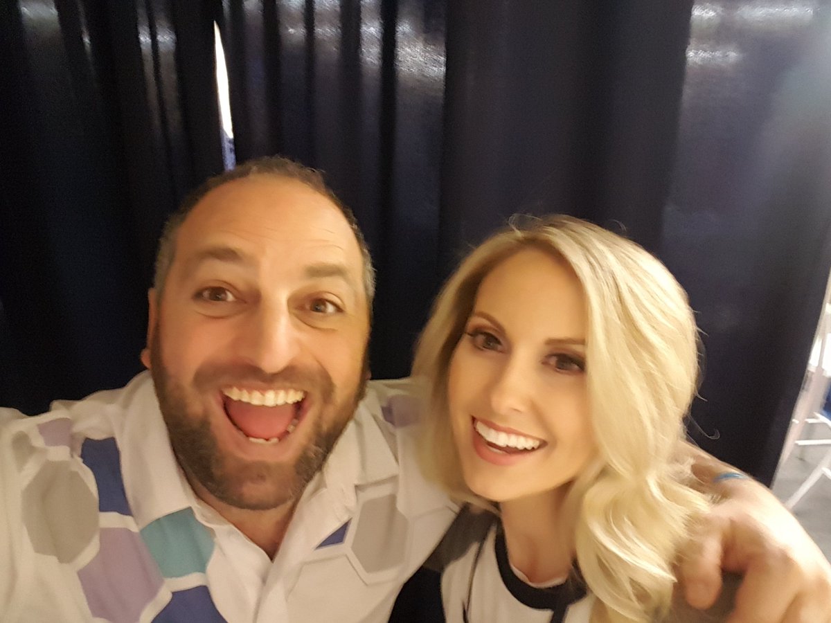 DanLeachDTM's tweet photo. And getting to see H'ER at #Tigersfest made my day . Hoooray https://t.co/isikQdw3F9