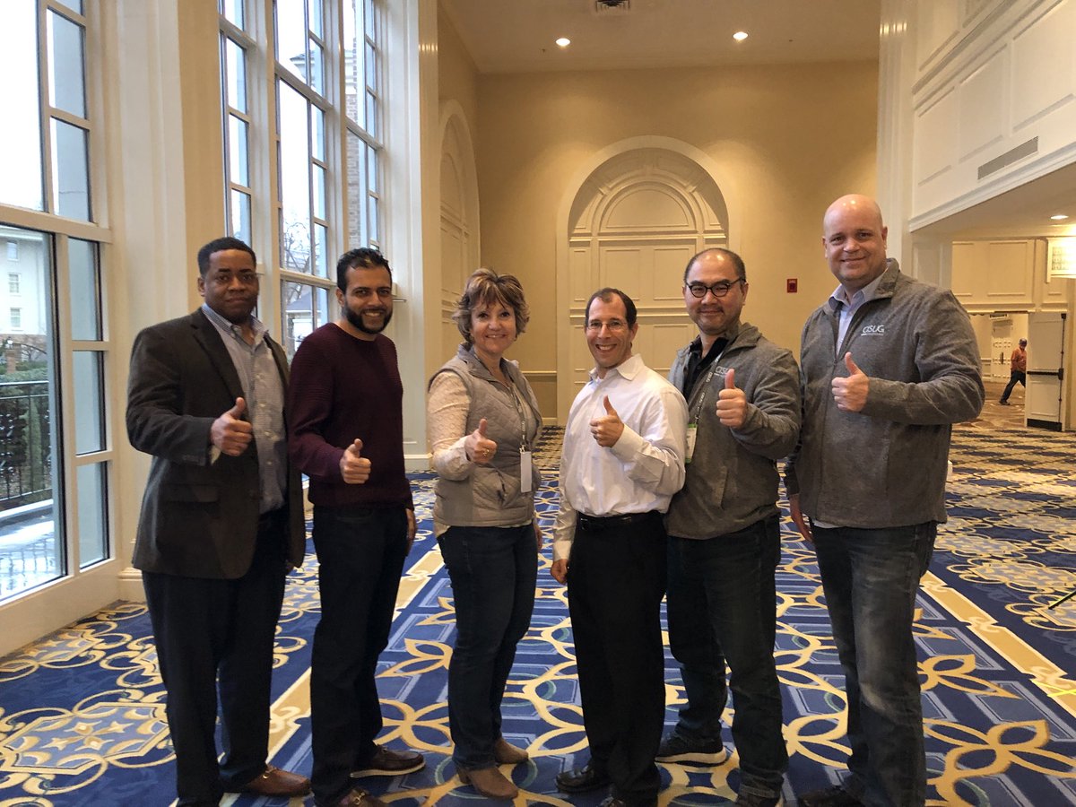 ASUG_UX's tweet photo. 2018 ASUG UX Team working hard on ASUG annual planning. #ASUGVolMtg #asug @ASUG365 https://t.co/BUXvphdlyz