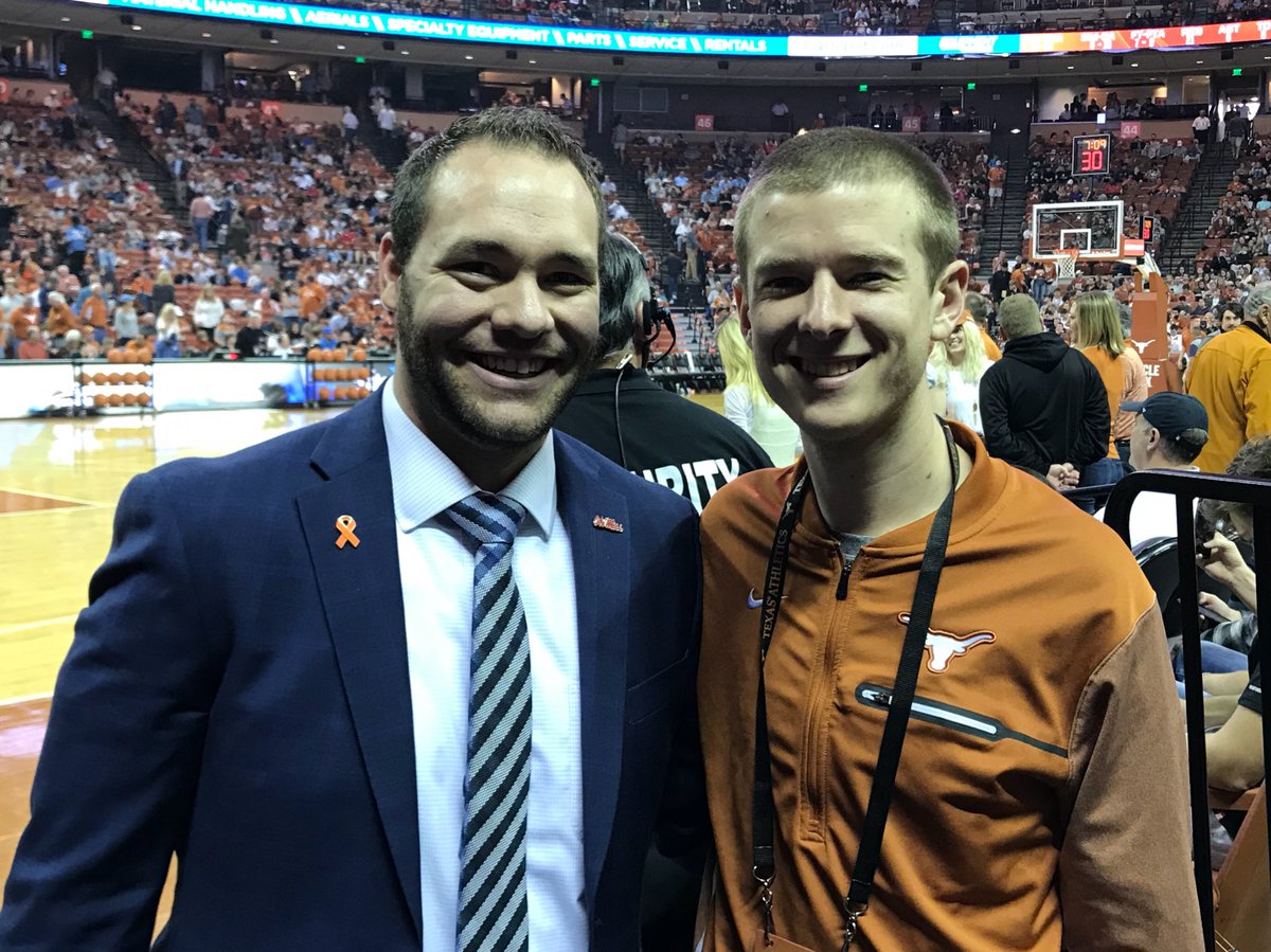 ScottSwegan's tweet photo. Happy to have had the chance to visit with fellow @BGSUSportMgmt grad @ARebelKuffner this weekend with Ole Miss in Austin for menโs basketball! https://t.co/G4NNbPWwyV