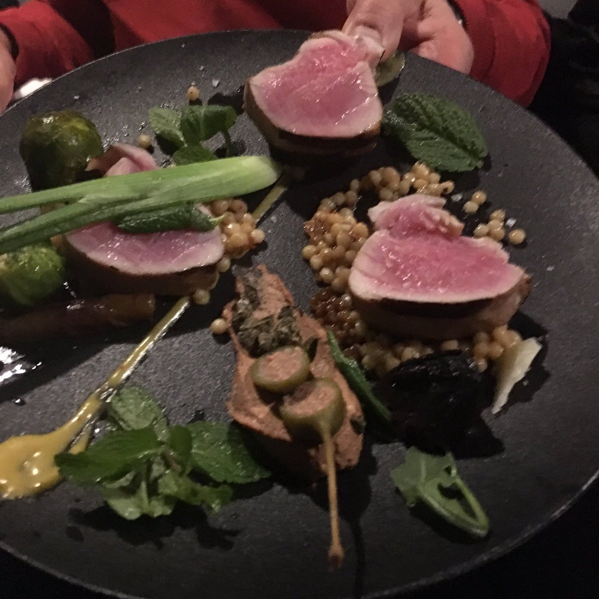 Really enjoyed dinner <a href="/OrtoTrattoria/">Orto Trattoria</a> yesterday; everything we tried was so tasty — thanks <a href="/TopChefCANRene/">Chef René Rodriguez</a> 👍🏻👨‍🍳 #italiancuisine #intheglebe #Ottawa