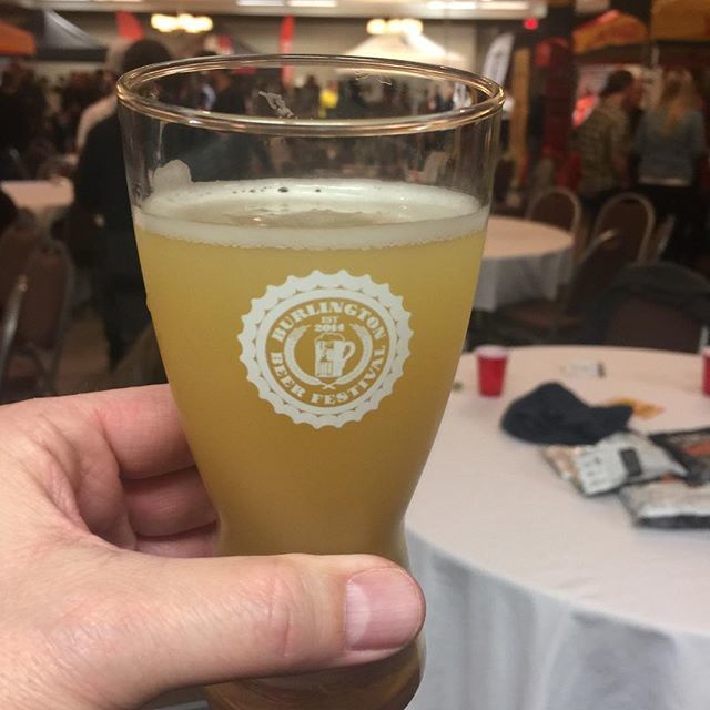 kipsmith's tweet photo. Funday happened on a Saturday! Burlington beer festival was a good break to the winter blues. Some fun stuff. @marketbrewing had a my favourite Juicylicious. #beerfestival #burlingtonbeerfestival #ontariocraftbrewers #beer https://t.co/PqONnIArHs https://t.co/aVGo6wUX8F