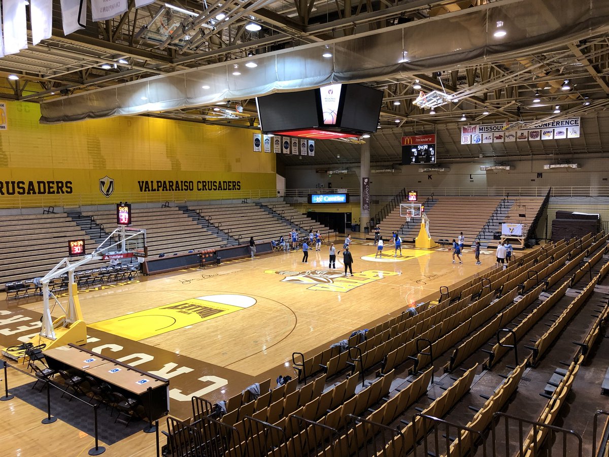 IndStWBB's tweet photo. Sunday’s game marks Indiana State’s first visit to Valpo since the 1987-88 season. The Sycamores are 1-0 here. #LetsMakeIt2 #MarchOn https://t.co/oaenrYzUX7