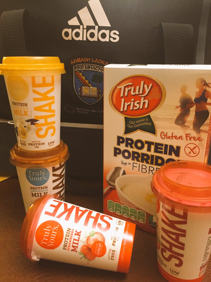 marsymcguinness's tweet photo. I've no excuses for tomorrow now!!💪🏻💪🏻 Thanks @trulyirishcf for the goodies and the support today at the @WomensGPA Rep day #WGPA #LeadWithoutFear @ArmaghLGFA https://t.co/Z4dRCAzq3I