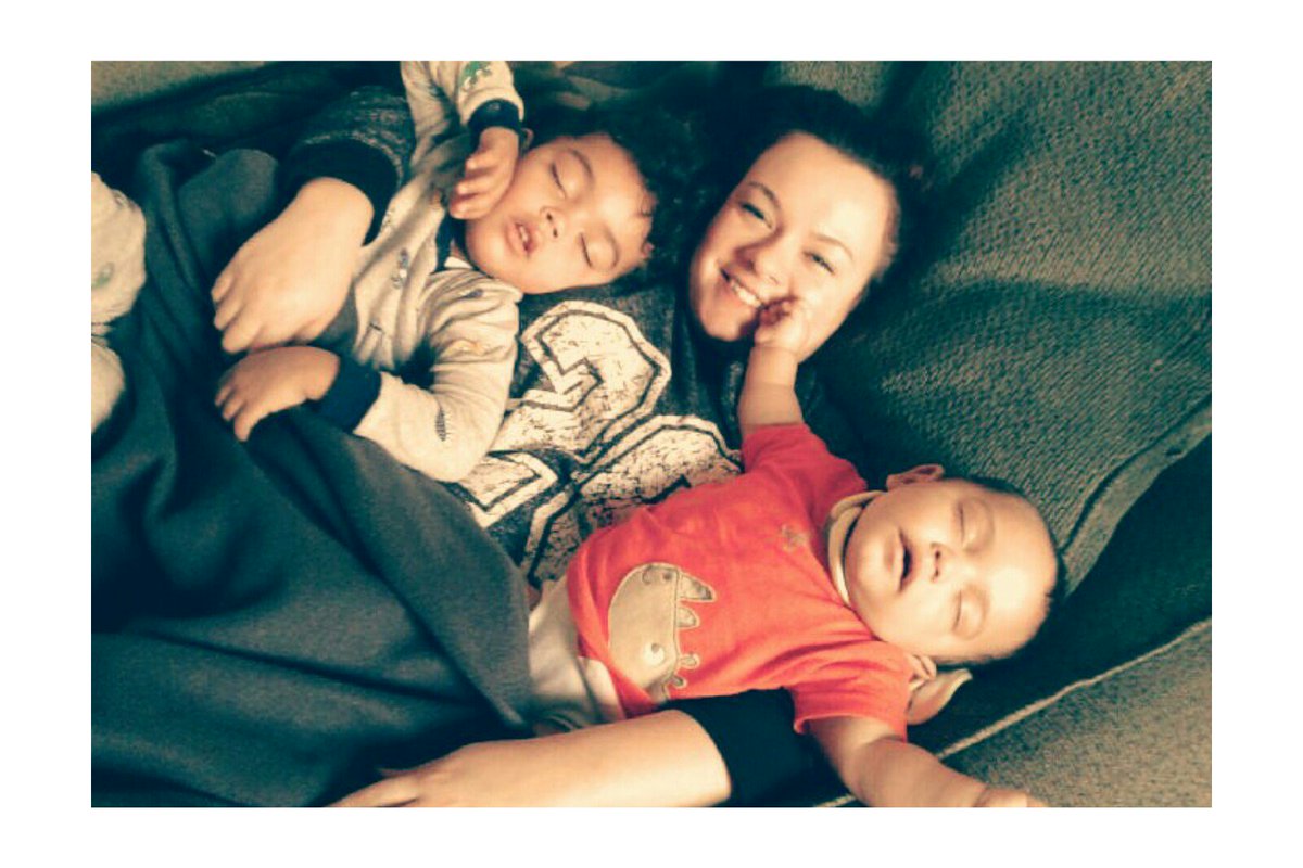 chellseysanchez's tweet image. My life ❣