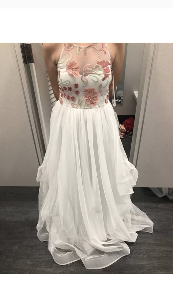 2018AHSPROM's tweet photo. Taken!✔️✔️✔️ https://t.co/nmbyD7cDj0