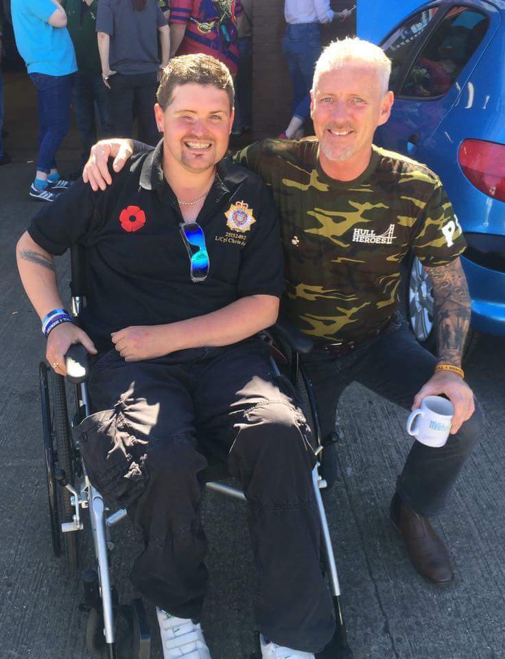 hull4heroes's tweet photo. Hull 4 heroes have the most amazing patron in Chris Ashton, severely injured in the Iraq war he says we keep him happy, in reality he spurs us on https://t.co/Fyr7hIJ8C0