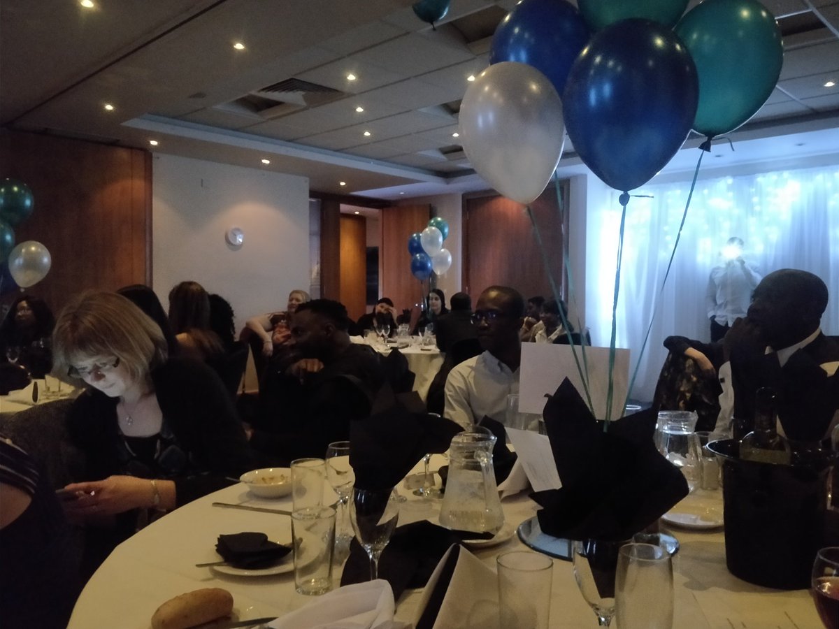 diar_fattah's tweet photo. A lovely evening with @Medway_Pharmacy alumni

Brilliant to hear the schools progress, to speak to old class mates and to other alumni.

Also, a heart warming and inspiring speech by @StephenSeki 😂 https://t.co/8YvMwDEPj8
