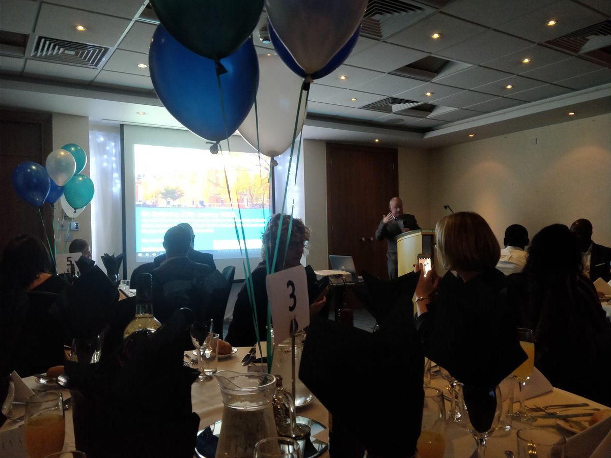 diar_fattah's tweet photo. A lovely evening with @Medway_Pharmacy alumni

Brilliant to hear the schools progress, to speak to old class mates and to other alumni.

Also, a heart warming and inspiring speech by @StephenSeki 😂 https://t.co/8YvMwDEPj8