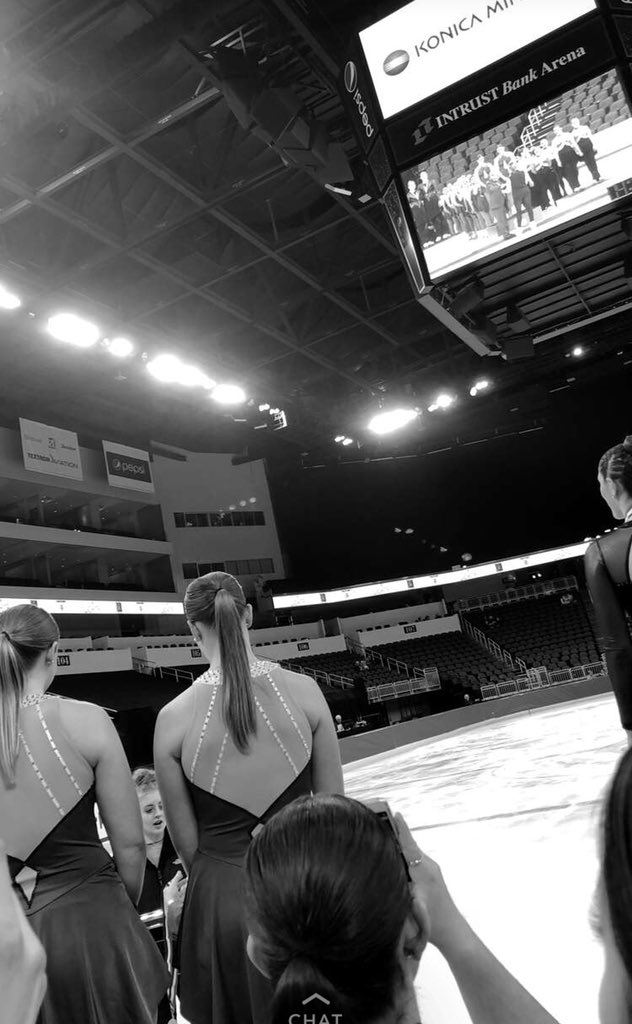 maddieruff3's tweet photo. today was fun #midpac18 #bronzemedalists 💛🖤 https://t.co/WOHemxT0Ch