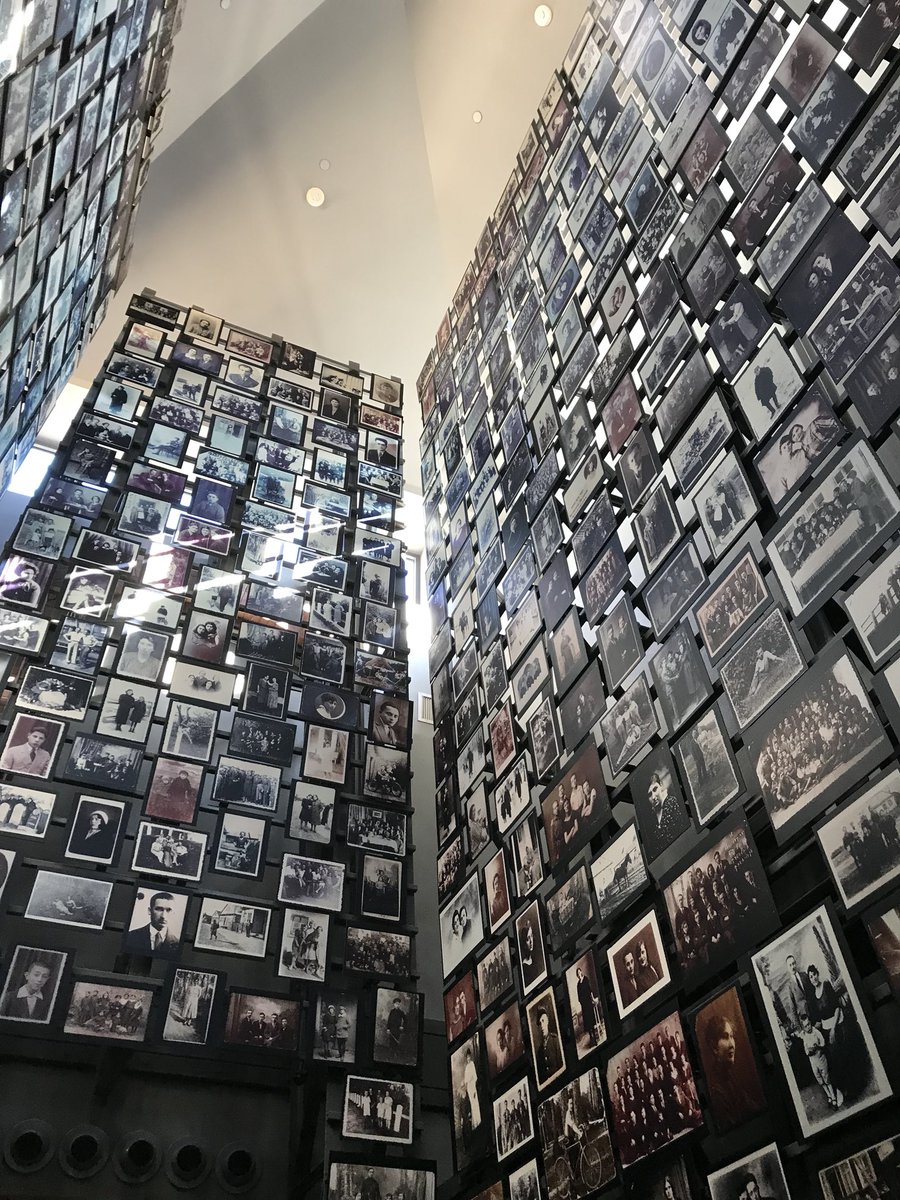 FBINA270's tweet photo. @fbina264 @HolocaustMuseum @FBINAAQuantico The 222 members of 270 join you in remembering the duty we have to protect those who cannot protect themselves. https://t.co/yZBWuKOrwD