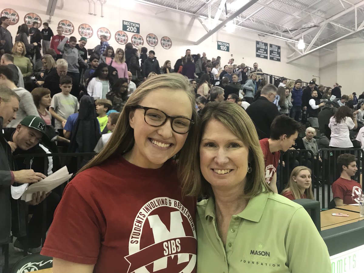MasonSchools's tweet photo. Over $20K raised by @comets4cg for @imaginemason inclusive playground! Thank you @mhssibs, teachers &amp; admin for amazing night showcasing how #MasonShines! https://t.co/QJNkaFXZzi