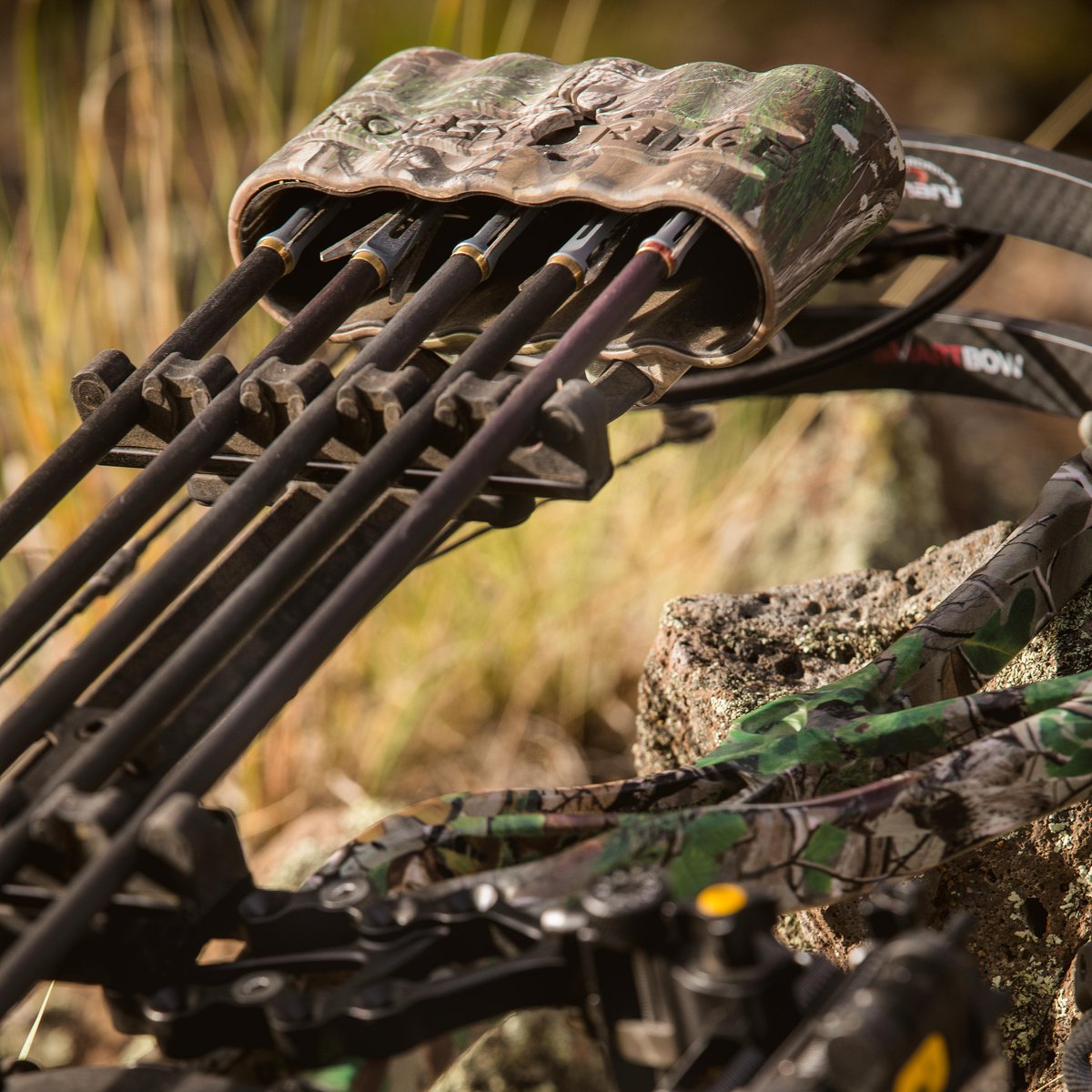 trophyridge's tweet photo. The Trophy Ridge Lite-1 offers all the features that make a premium quiver a fast and deadly partner on the hunt #TrophyRidge #Lite1 #HeartlandBowhunter
📷 | @TeamHBTV https://t.co/L78isSCcox