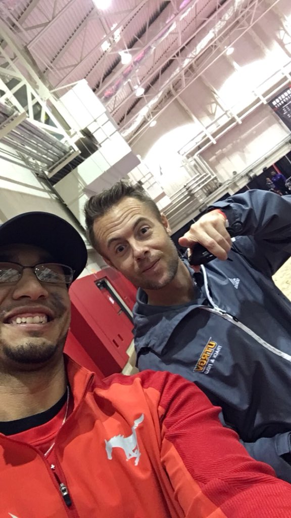 mpj_btc's tweet photo. Special shout-out to the man who was brave enough to give me chance back when I walked-on at West Texas A&M which has led to me being at this point in my career and life. Good seeing you, Coach!
•
•
•
#SMUTF #UTRGVTF #HoustonInvite #IndoorSZN #CoachesImpactLives https://t.co/haclDv5bE1