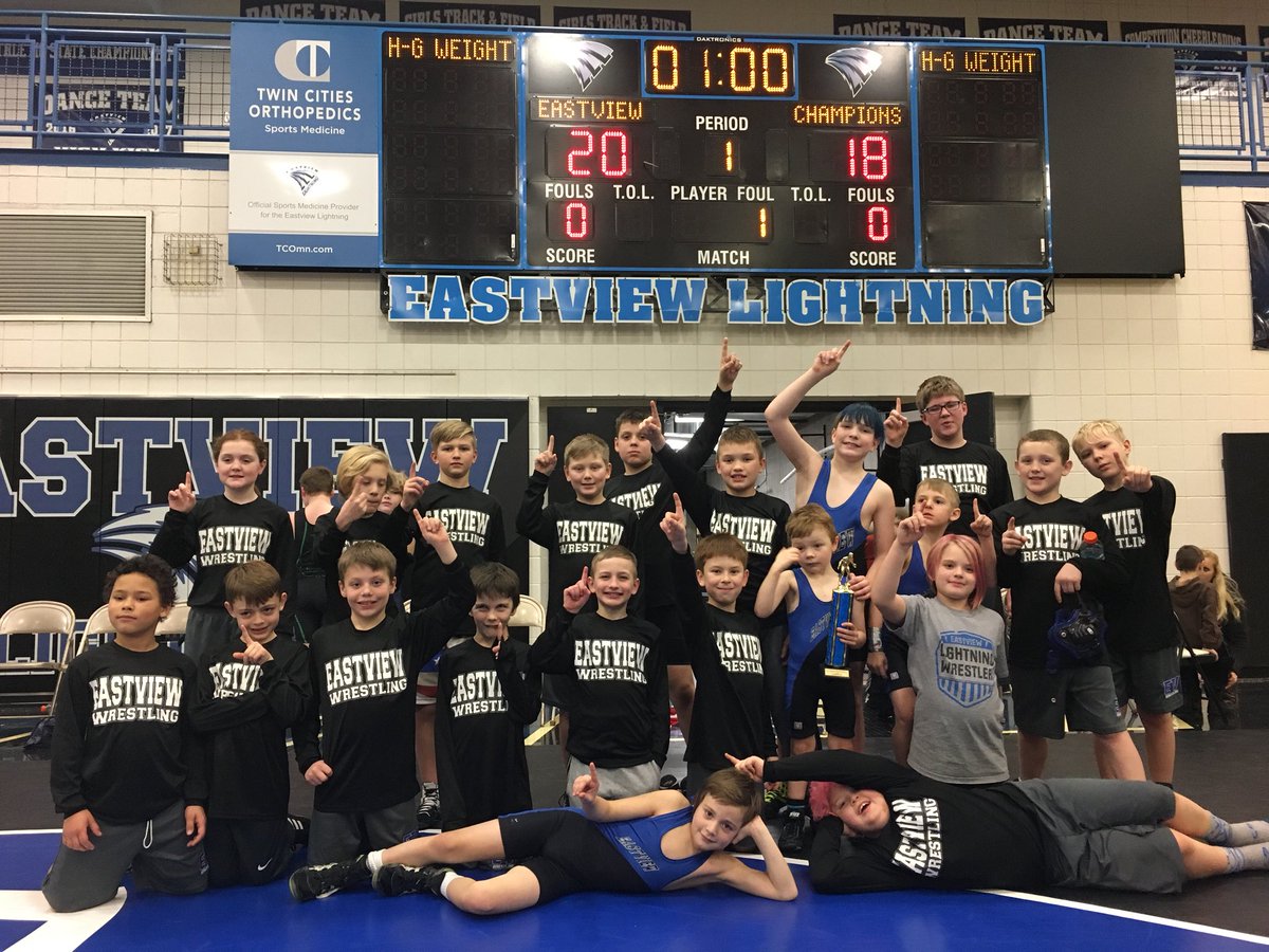 Travis Lee tweet media