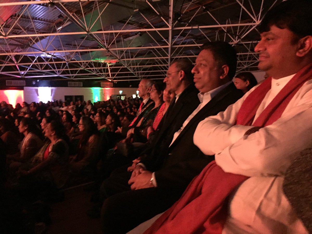 AjayHMaru's tweet photo. A super musical evening #SurDhara organised by #RedLotusEvents for great causes like #BalGopalFoundation at #Harrow Leisure Centre a packed audience also attended by #Brent Mayor @gurudevrkp @priteevarsani @hinxhalai      Cllr Nitin 🎶👏 https://t.co/tyWInnhDct