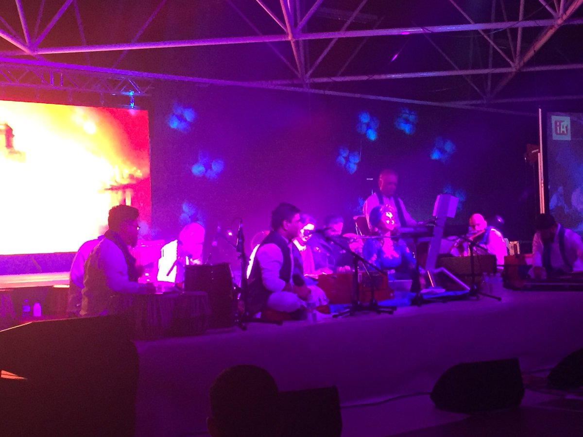 AjayHMaru's tweet photo. A super musical evening #SurDhara organised by #RedLotusEvents for great causes like #BalGopalFoundation at #Harrow Leisure Centre a packed audience also attended by #Brent Mayor @gurudevrkp @priteevarsani @hinxhalai      Cllr Nitin 🎶👏 https://t.co/tyWInnhDct