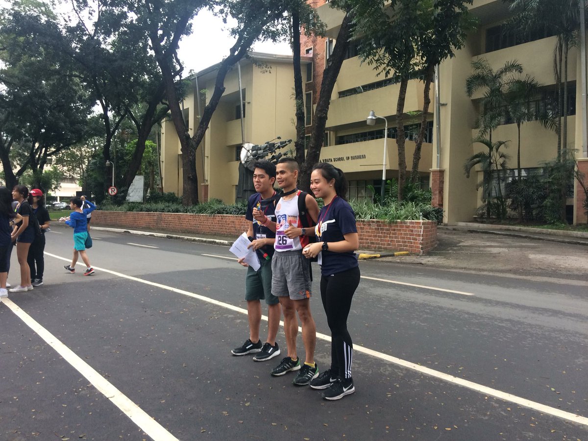 The awarding ceremony for the bronze, silver, and gold medalists is now taking place! #BidaHero2018