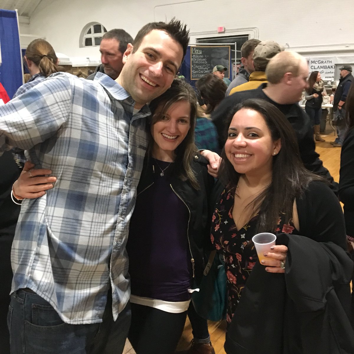 RIBrewFest's tweet photo. Session two is rocking! #RIbrew #RIbrewfest https://t.co/LyzXWPI7ol