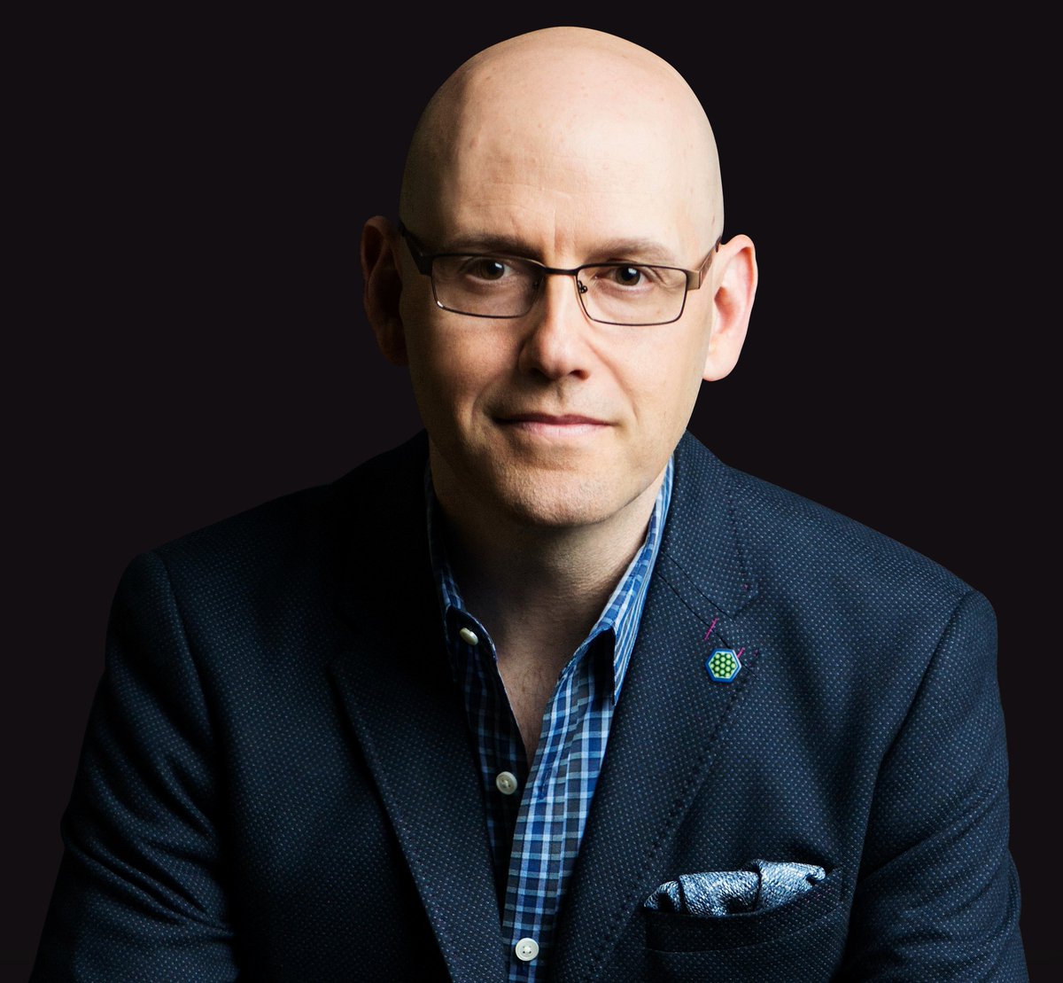 chasingearhart's tweet photo. "Progress only comes when you push...."

Episode 26 of the @chasingearhart podcast with @nytimes best selling author, TV host and real life inspiration @bradmeltzer is now live for everyone! #iamameliaearhart #WEareameliaearhart  #RT #share 

https://t.co/99KFAlry4H https://t.co/83VWZfYUCn