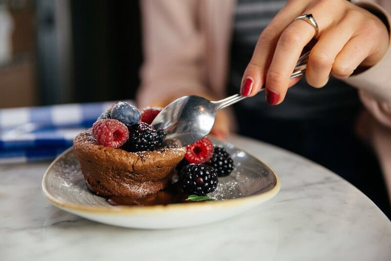 Perfect for one 😋
•
•
•
#chocolatecake #brownie #chocolate #dessert #sweettooth #tastethesix #tastetoronto #tofoodies