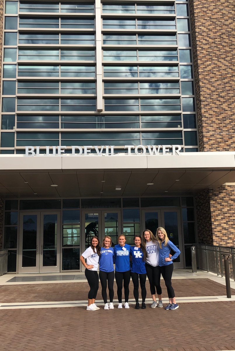 FuelingTheCats's tweet photo. Some of our awesome volunteers representing us at @CPSDA boot camp! #futureRDs https://t.co/KEvg1xDOpT