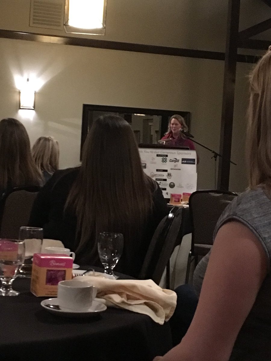 OACLead's tweet photo. Ended the conference with a great banquet and even better wine maker @Fancy_Farm_Girl thank you for  speaking to us! #ReachingNewHeights https://t.co/Xmt1Dff26R