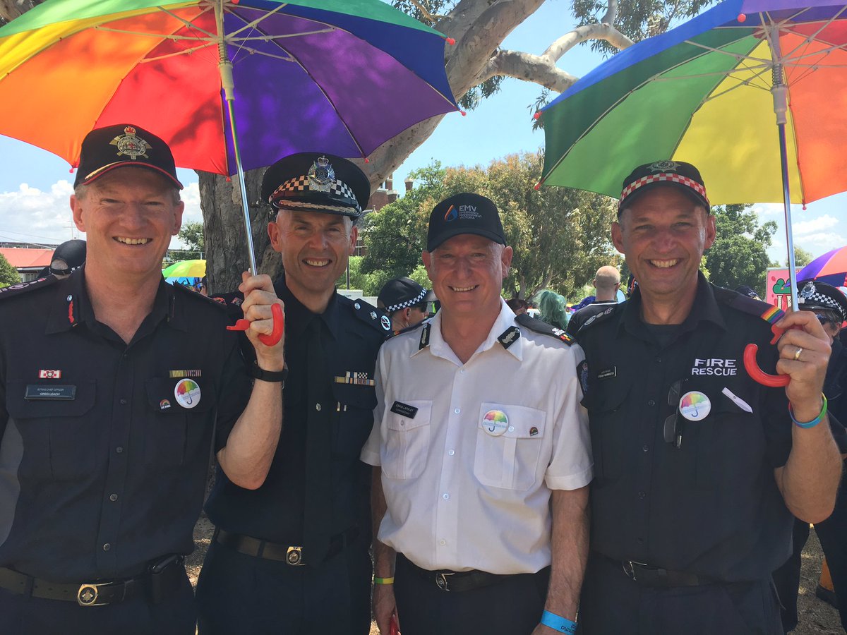 Craig Lapsley tweet media