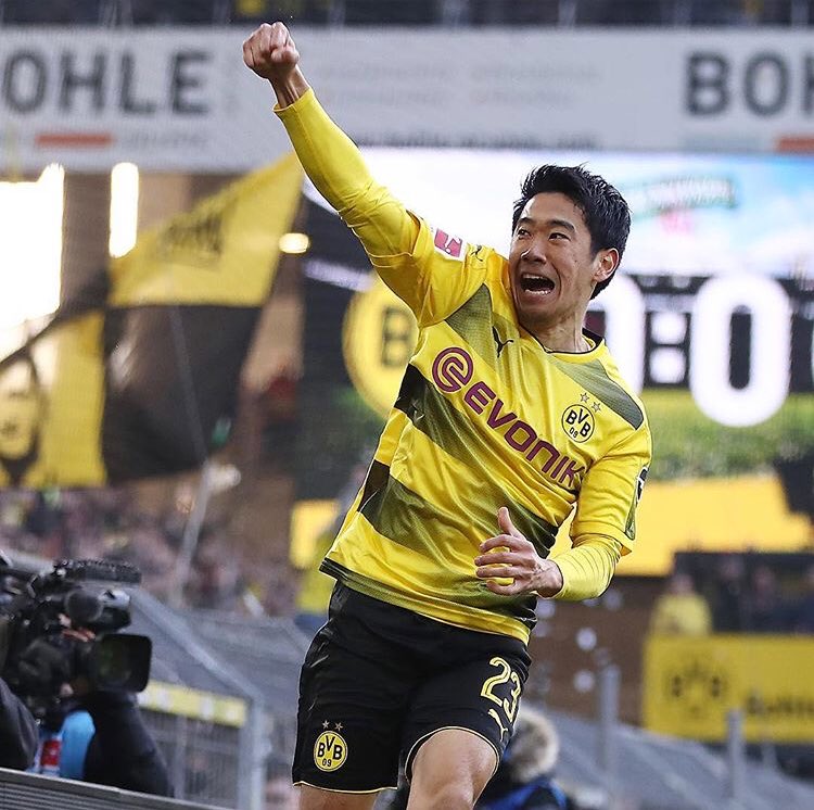 Kagawa Ui 香川憂依 昨日の真司くん W やっぱりかっこいい よ 一番 W どんどん調子が戻ってきてる これが日本の10番なんだよ これが香川真司なんだよ 日本代表に戻ってきてほしい いや すぐに帰ってきてくれる 絶対 香川真司 T Co