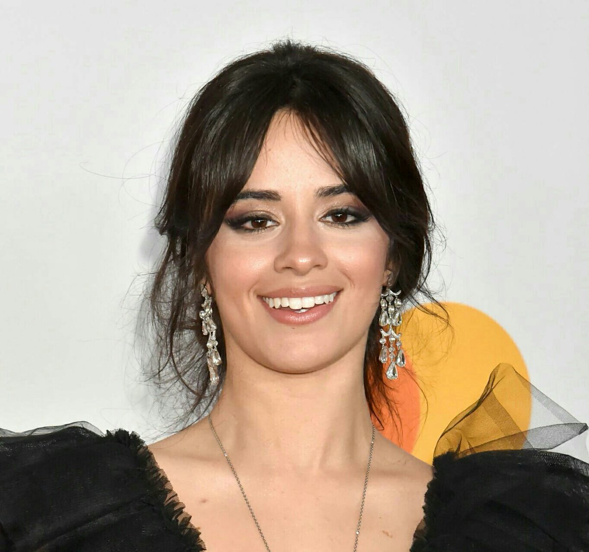 hawaiankarlas's tweet photo. Es un ángel hermoso me la quiero comer a besos
#CamilaCabello #BestSoloBreakout #iHeartAwards https://t.co/qbEQSG6Wy5