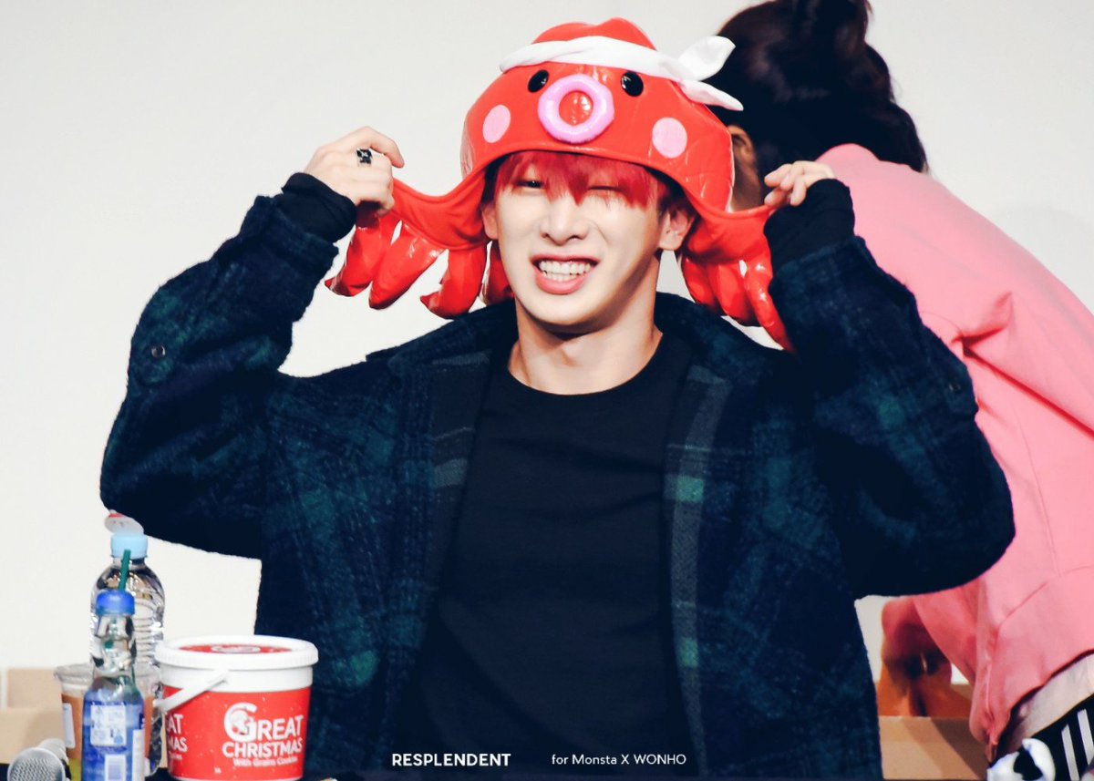 1583Miles_WH's tweet photo. 171225 인천 팬�� ❤
#몬스타엑스 #원호 #WONHO
@OfficialMonstaX https://t.co/ehgKlTsE5n
