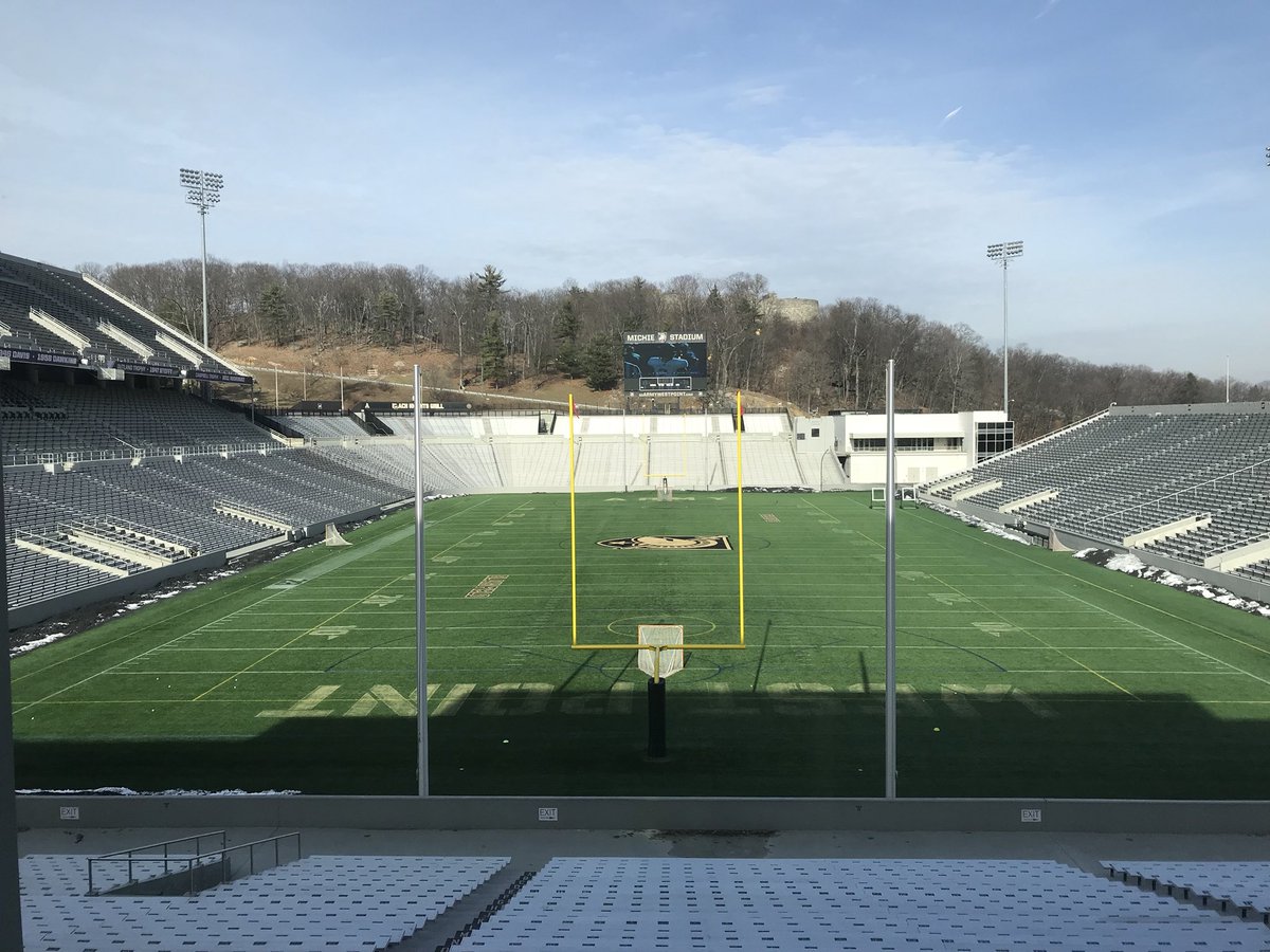 Had a great day at <a href="/ArmyWP_Football/">Army Football</a> Thank you <a href="/CoachJohnLoose/">John Loose</a> and <a href="/CoachJeffMonken/">Jeff Monken</a> for the hospitality!